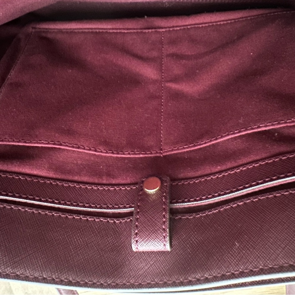 Tory Burch Robinson Saffiano Burgundy large tote - Picture 6 of 14